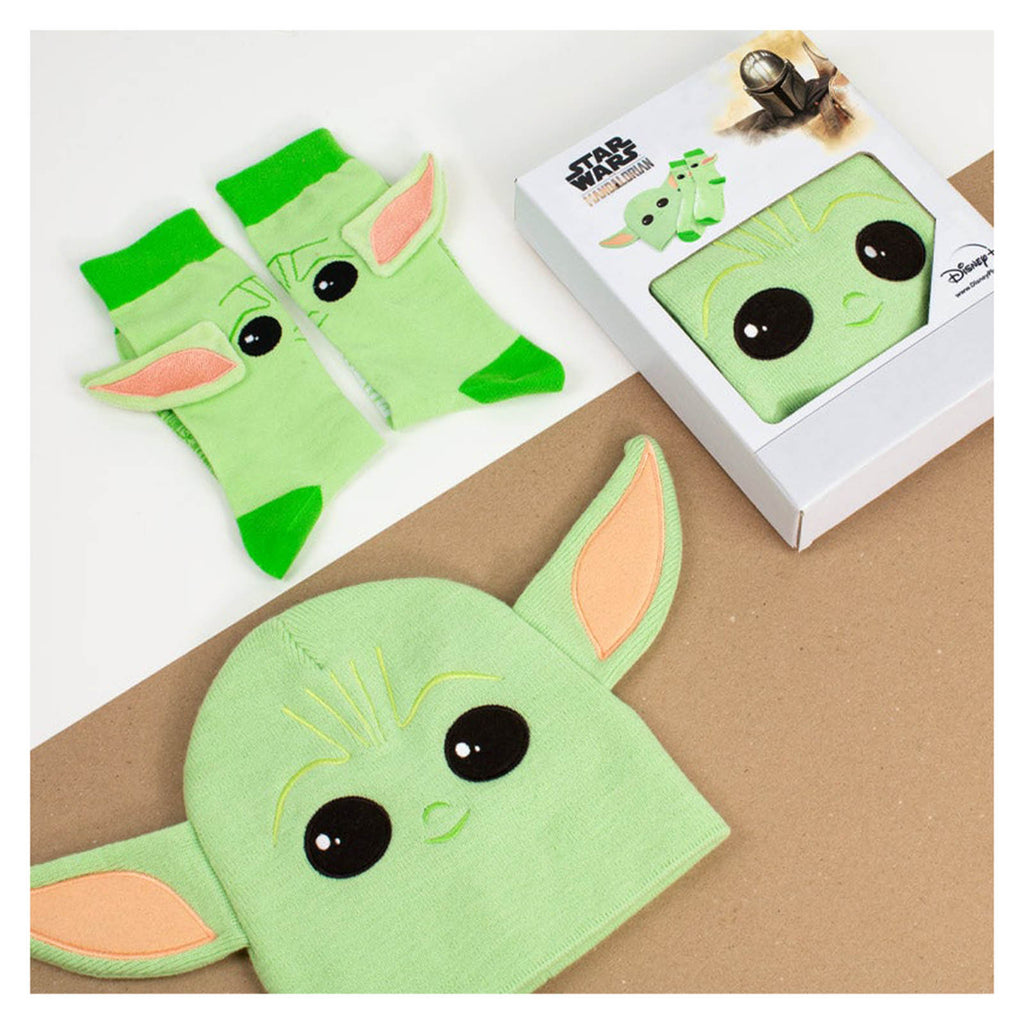 Numskull Star Wars Mandalorian Grogu Beanie And Socks Gift Set - Radar Toys