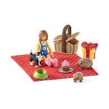 Schleich Farm World Birthday Picnic Set 42426 - Radar Toys