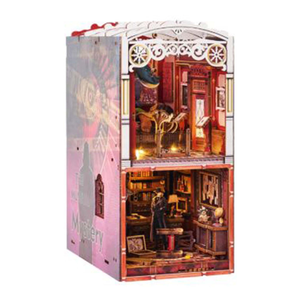 IIE Create The Museum Mystery DIY Book Nook Kit