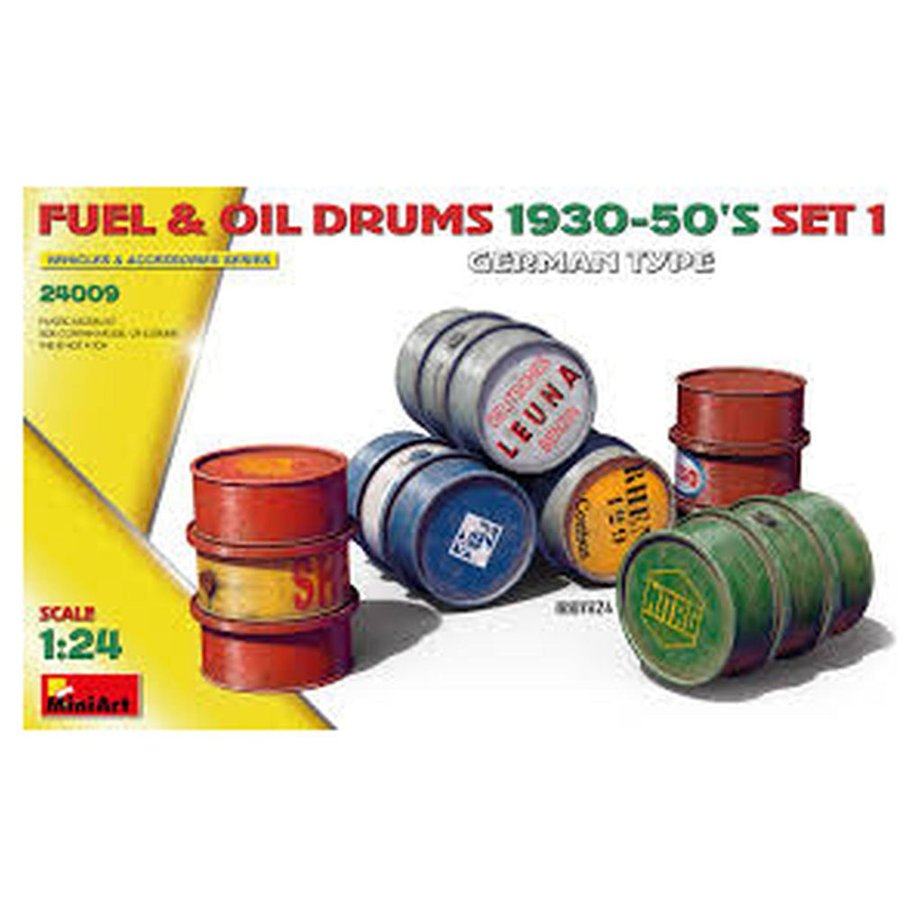 MiniArt Fuel And Oil Drums 1930-50s Set 1 24th Scale Model Kit