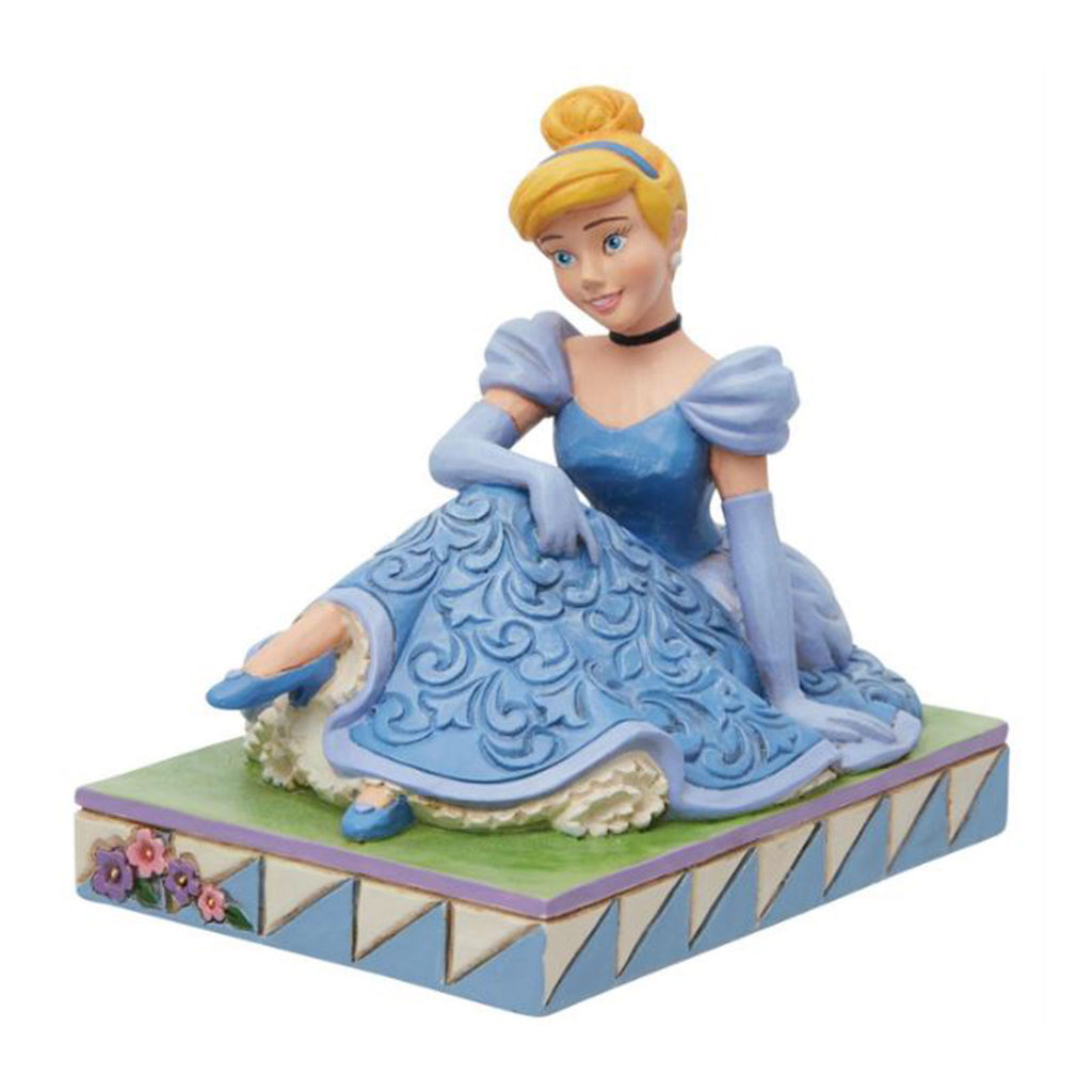 Enesco Disney Traditions Cinderella Compassionate And Carefree Figurine 6013072