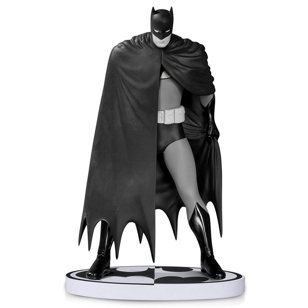 DC Collectibles Black and White Mazzucchelli Batman Statue