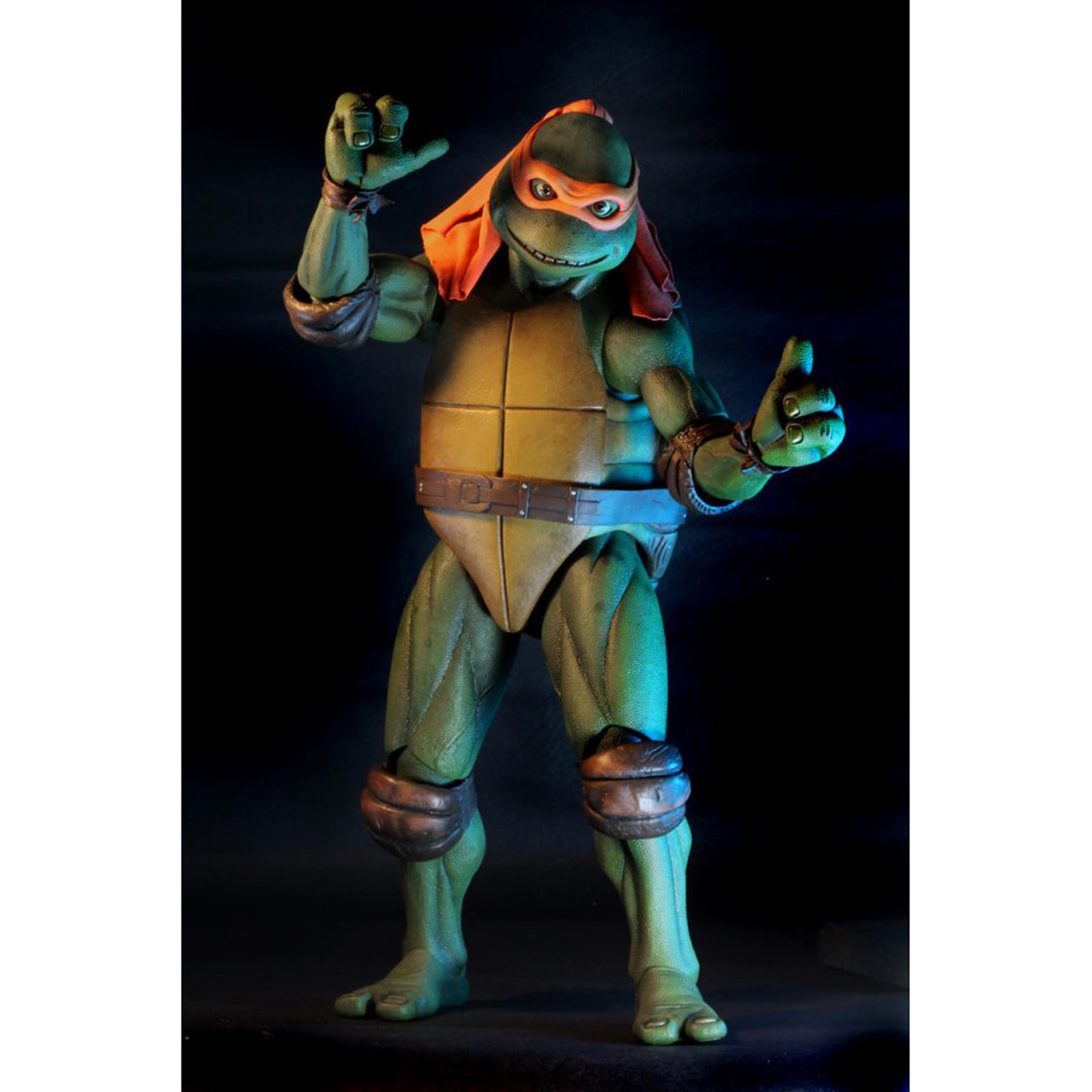 NECA Teenage Mutant Ninja Turtles Michelangelo 1990 Figure