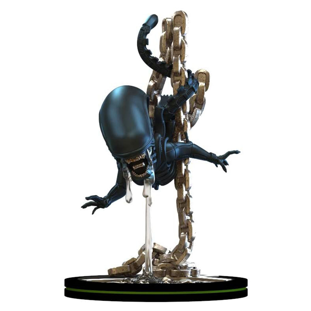 Quantum Mechanix Alien Q Fig Xenomorph Figure