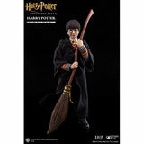 Harry Potter and the Sorcerers Stone Harry Potter 1/6 Scale Action Figure - Radar Toys