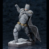 Kotobukiya Batman Vs Superman Batman ArtFX Statue Figure - Radar Toys