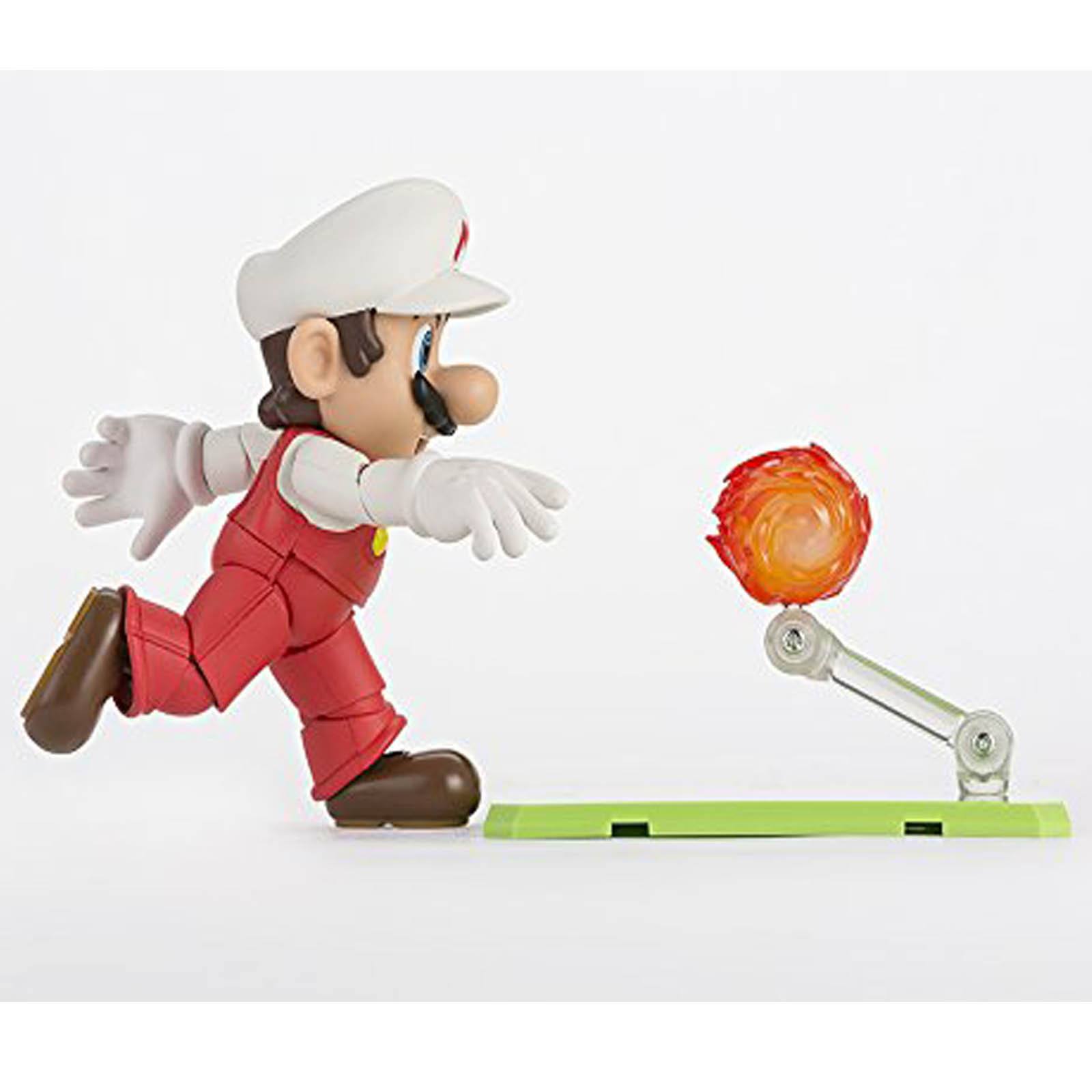 Fire Mario Running Fire Mario Figure S.H. Figuarts Bandai Tamashii Nations | Radar Toys