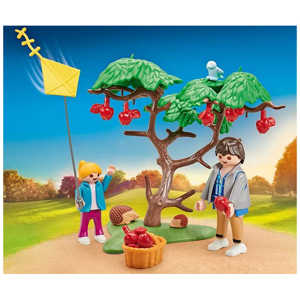 Playmobil Four Seasons Autumn Building Set 9863 - Radar Toys