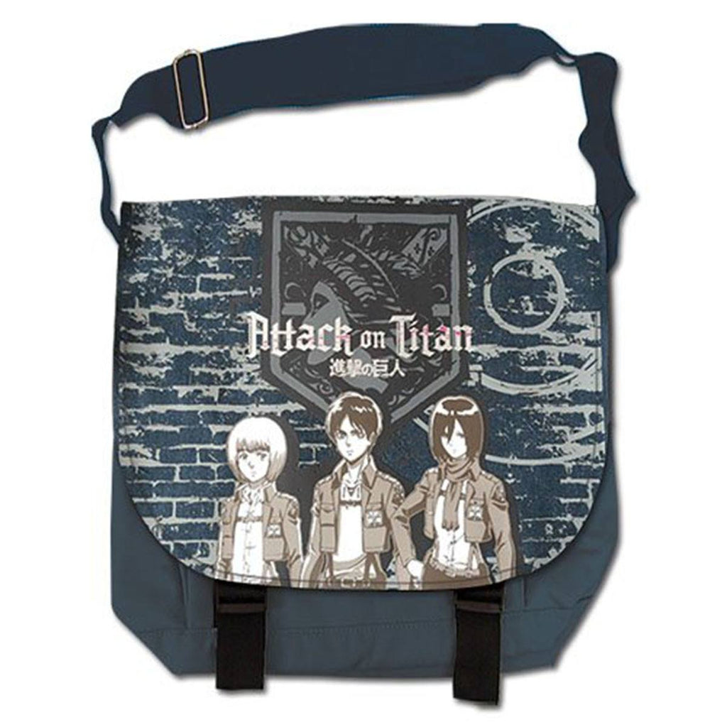 Attack On Titan Group And Wall Messenger Bag - Radar Toys